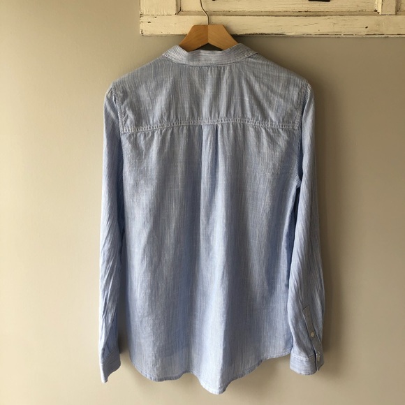 G.H. Bass Co Pinstripe Embroidered Buttondown Sz M - Picture 4 of 11